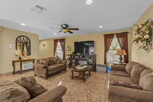 611 Big Bend Trail, Taylor, TX 76574 - Photo 7