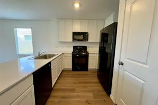 2221 Cumulus Ct, Lockhart, TX 78644 - Photo 9