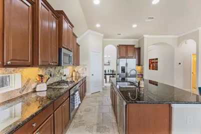 2509 Dillon Pond Lane, Pflugerville, TX 78660 - Photo 5