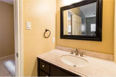 3206 King Street #208, Austin, TX 78705 - Photo 9