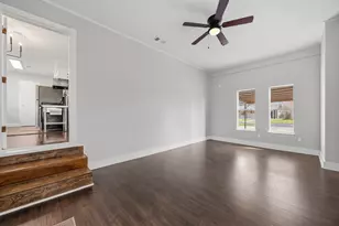 1402 Kent St, Taylor, TX 76574 - Photo 11