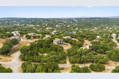 208 Morar Drive, Briarcliff, TX 78669 - Photo 5