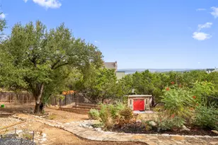 208 Morar Dr, Briarcliff, TX 78669 - Photo 35