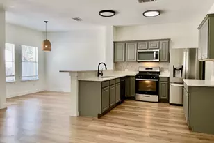 1405 Summercrest Blvd, Georgetown, TX 78626 - Photo 9