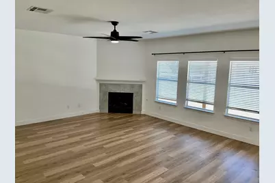 1405 Summercrest Boulevard, Georgetown, TX 78626 - Photo 3