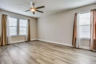 7113 Encanto Trail, Austin, TX 78744 - Photo 15