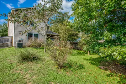 7113 Encanto Trail, Austin, TX 78744 - Photo 25