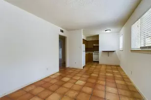 803 W 28th St, Austin, TX 78705 - Photo 3