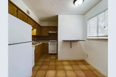 803 W 28th Street #107, Austin, TX 78705 - Photo 5