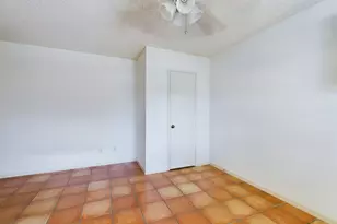 803 W 28th St, Austin, TX 78705 - Photo 9