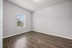 1649 Settlers Glen Dr, Round Rock, TX 78665 - Photo 3