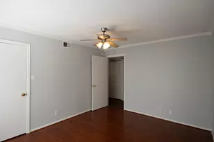 2110 Rio Grande St, Austin, TX 78705 - Photo 9