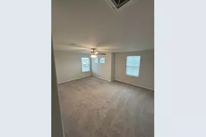 343 Silver Glen Drive, Kyle, TX 78640 - Photo 7