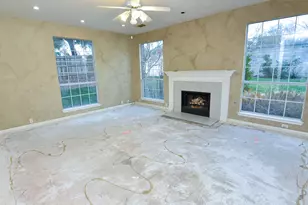 8401 Sweetness Ln, Austin, TX 78750 - Photo 9