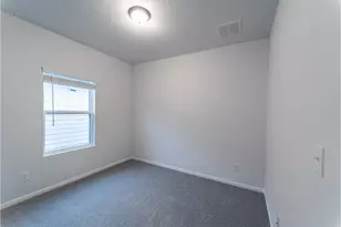 729 Barbary Coast Ln, Jarrell, TX 76537 - Photo 9