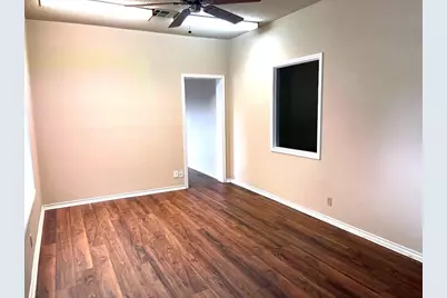 1915 S Austin Ave #110, 111, 112, Georgetown, TX 78626 - Photo 15