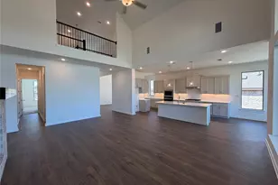 308 Smoke Signal Dr, Liberty Hill, TX 78642 - Photo 9