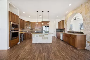 100 Cross Trail, Spicewood, TX 78669 - Photo 13