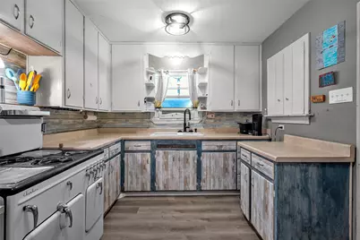 301 N 40th Street, Waco, TX 76710 - Photo 11
