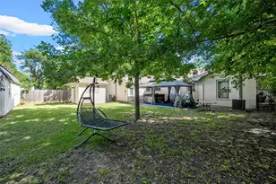 301 N 40th St, Waco, TX 76710 - Photo 23