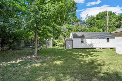 301 N 40th Street, Waco, TX 76710 - Photo 25
