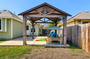 1697 Twin Cove, Kyle, TX 78640 - Photo 25