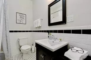 712 E 44th St, Austin, TX 78751 - Photo 33
