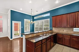 6704 Menchaca Rd, Austin, TX 78745 - Photo 7