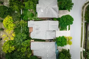 2705 Golden Gate Park, Austin, TX 78732 - Photo 35