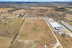 296 Blisard Rd, Elgin, TX 78621 - Photo 5