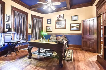 807 Colorado Drive, Smithville, TX 78957 - Photo 13