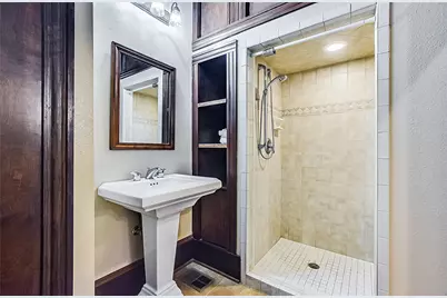 807 Colorado Drive, Smithville, TX 78957 - Photo 15