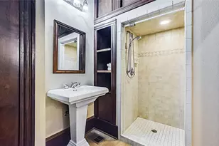 807 Colorado Dr, Smithville, TX 78957 - Photo 15