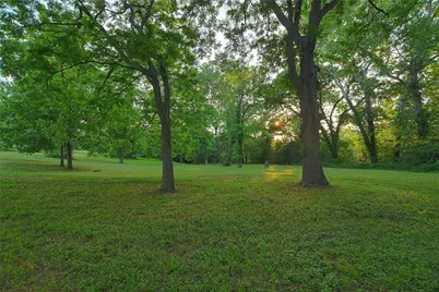 807 Colorado Drive, Smithville, TX 78957 - Photo 21