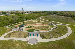 709 N Cascades Ave, Pflugerville, TX 78660 - Photo 35