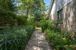 11826 Carshalton Dr, Austin, TX 78758 - Photo 25