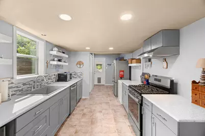 7906 Keneshaw Drive, Austin, TX 78745 - Photo 11