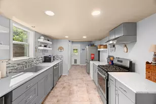 7906 Keneshaw Dr, Austin, TX 78745 - Photo 11