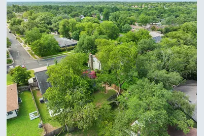 7906 Keneshaw Drive, Austin, TX 78745 - Photo 29