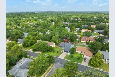 7906 Keneshaw Drive, Austin, TX 78745 - Photo 33