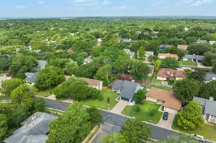 7906 Keneshaw Dr, Austin, TX 78745 - Photo 33