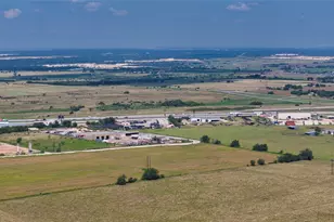 35 Ih, Jarrell, TX 76537 - Photo 33