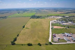 35 Ih, Jarrell, TX 76537 - Photo 25