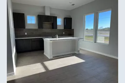 242 Bianca Circle, Del Valle, TX 78617 - Photo 3