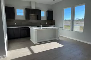 242 Bianca Cir, Del Valle, TX 78617 - Photo 3