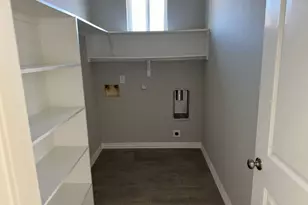 242 Bianca Cir, Del Valle, TX 78617 - Photo 5