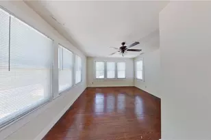 1607 S Austin Ave, Georgetown, TX 78626 - Photo 23