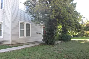 1607 S Austin Ave, Georgetown, TX 78626 - Photo 31