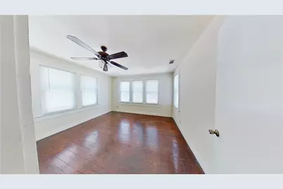 1607 S Austin Avenue #D, Georgetown, TX 78626 - Photo 21