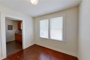 1607 S Austin Ave, Georgetown, TX 78626 - Photo 13